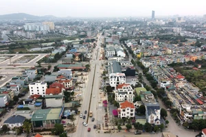 Thanh hóa: Phá dỡ hàng loạt nhà cao tầng trên đại lộ Lê Lợi để mở rộng đường 