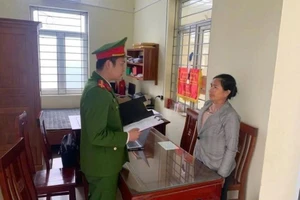 Lợi dụng cúng bái nhập đồng, con dâu dùng hung khí đánh mẹ chồng và chị dâu