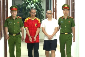 Cảnh sát triệt phá đường dây buôn lậu xe điện từ Trung Quốc về Việt Nam