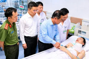 Một trung tá công an bị thương nặng khi vây bắt tội phạm ma túy