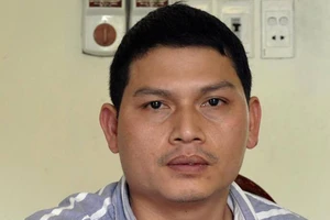 Chủ phòng khám rao bán thuốc phiện trên Facebook