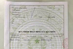 Vụ phê xấu lý lịch: UBND xã đã sửa sai 