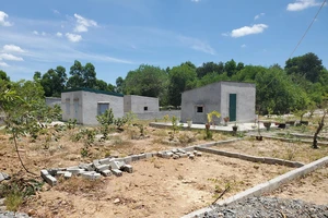 Vụ xây 'lụi' hơn 60 căn nhà ở Quảng Bình: Trích đo hiện trạng đất đai để xử lý