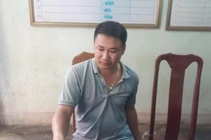 Nửa đêm, 1 giáo viên mang dao đến nhà bố vợ ra tay sát hại