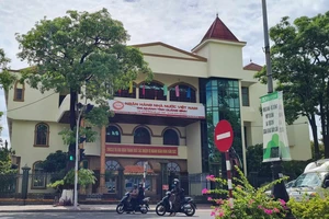 Giám đốc Ngân hàng Nhà nước chi nhánh Quảng Bình xin nghỉ hưu vì lý do sức khoẻ