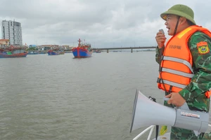 Quảng Bình: Rà soát các điểm nguy cơ sạt lở, cấm biển từ 0 giờ ngày 19-9