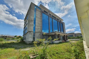 Dự án gần 50 tỉ xài hết sạch tiền dự phòng sẽ được rót thêm vốn