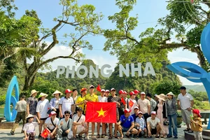 Phong Nha-Kẻ Bàng đông nghẹt khách dịp 30-4, khách sạn kín phòng