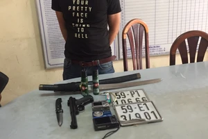 Clip: Đặc nhiệm trắng đêm triệt băng cướp vũ khí nóng