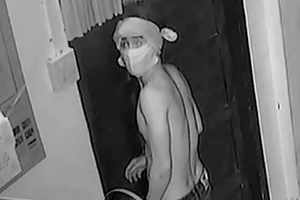 Clip: Camera ghi lại 'ma nhớt' ở Bình Thuận