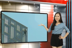 Chinh phục tòa nhà 38 tầng bằng tay