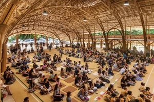 Trường quốc tế đặc biệt làm bằng tre ở Thái Lan