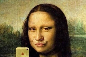 Lý do không nên chụp ảnh 'tự sướng' quá nhiều