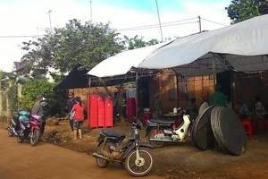 Nghi vấn chồng sát hại vợ con rồi uống thuốc sâu tự vẫn