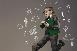 Vì sao các mẹ luôn hoang tưởng con mình thông minh?