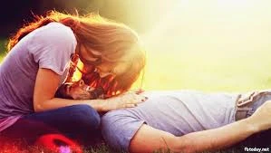 Những điều phụ nữ chỉ làm khi yêu say đắm