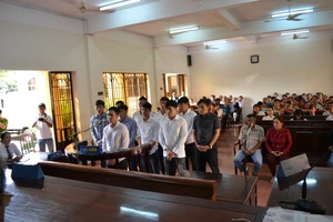 Nhóm cầu thủ CLB Đồng Nai bán độ lãnh án