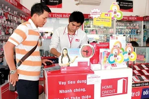 Để thị trường tự điều chỉnh lãi suất vay tiêu dùng