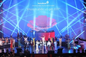 Khoảnh khắc vô giá 2017: Kết nối trái tim