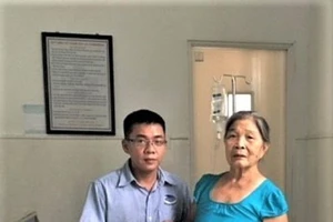 Tri ân các mẹ Việt Nam anh hùng