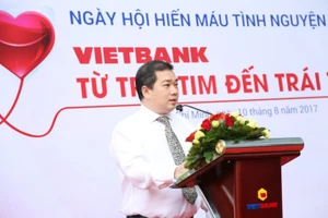Hàng trăm nhân viên Vietbank hiến máu cứu người