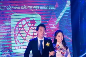 Kim Phát - Việt Hưng Phát tỏa sáng cùng áo dài ABC