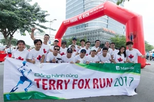 Manulife Việt Nam: 200 triệu đồng cho Quỹ Terry Fox