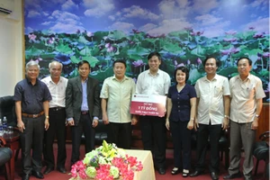 Agribank ủng hộ Quảng Trị khắc phục thiệt hại bão lụt