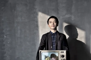 Bật mí về 'cậu bé vàng' Nguyễn Phi Phi Anh