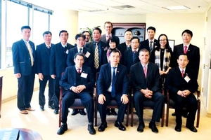 EVNNPT tham quan hệ thống lưới truyền tải điện ở Mỹ