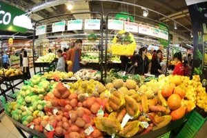 VinMart hỗ trợ địa điểm bán hoa, cây cảnh