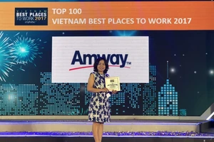 Amway Việt Nam nhận 2 giải thưởng lớn về nhân sự