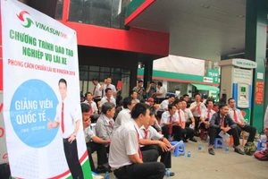 Vinasun huấn luyện tài xế theo tiêu chuẩn châu Âu