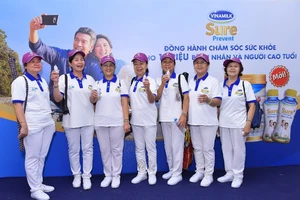 Vinamilk đồng hành cùng gần 3.000 người cao tuổi ở TP.HCM