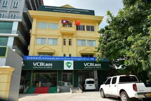 Vietcombank Lào: Thuận lợi, thách thức, triển vọng phát triển