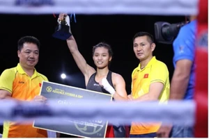 Hai cô gái vàng mang về chiến thắng cho Việt Nam tại Victory8