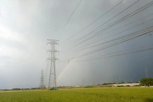 Đóng điện đường dây 220kV Long Phú - Sóc Trăng