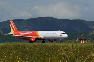 Ngừng khai thác 4 chuyến bay tại Chu Lai vì thời tiết xấu