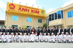 Cháo Cây Thị ra mắt quỹ Bát cháo yêu thương