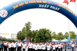 Hơn 8.000 người tham dự Giải việt dã tranh cúp BTV – Number 1