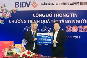 BIDV dành 20 tỷ đồng tặng quà Tết người nghèo