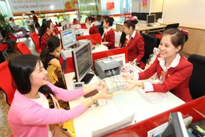 Mừng 8-3, nạp tiền thả ga cùng eBanking HDBank