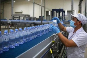 TH True WATER: 'Vàng xanh' vô giá từ thiên nhiên