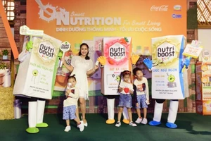 Coca-Cola và Fonterra ra mắt bộ 3 sản phẩm sữa nước Nutriboost