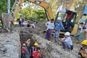 Công trình lắp đặt ống gang cầu XINXING tại Myanmar