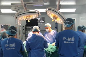 Bệnh viện Tâm Anh mổ cấp cứu thành công ca song thai 31 tuần 