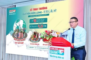 Kienlongbank trao thưởng cho 90 khách hàng 