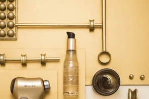 Bộ mỹ phẩm không thể bỏ qua dành cho người yêu thích vàng 