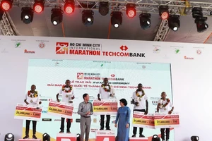 Đỉnh cao của phong trào 'Cùng nhau vượt trội hơn mỗi ngày'