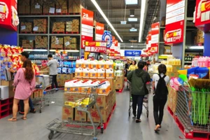 MM Mega Market tăng cường hàng hóa phục vụ mua sắm tết